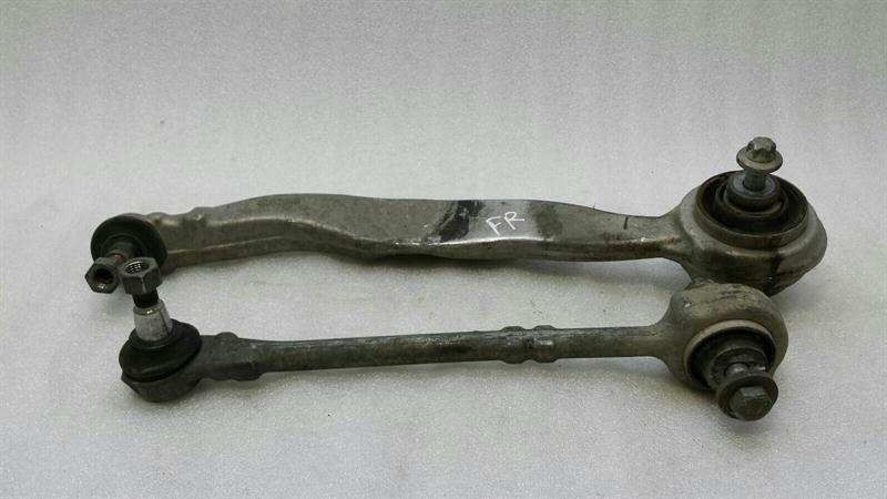 Mercedes-Benz CLS (C218) Mercedes CLS W218 right front wishbone A2123303211 front right handlebar Body type: Saloon
Fuel: Petrol