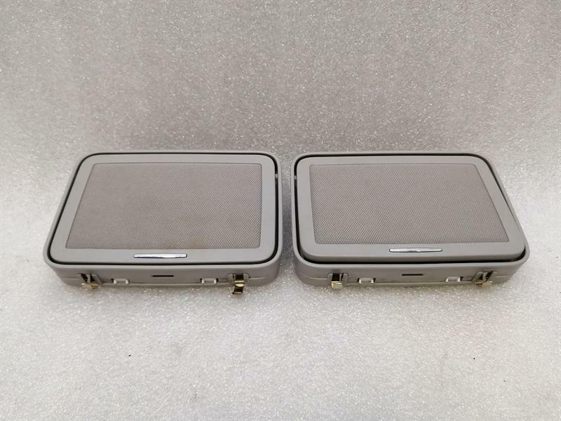 Mercedes-Benz A (W169) Mercedes S-class W221 Interior Mirror A2218101817 CEILING LIGHT REAR MIRROR SET Body type: Saloon
Fuel: Petrol
