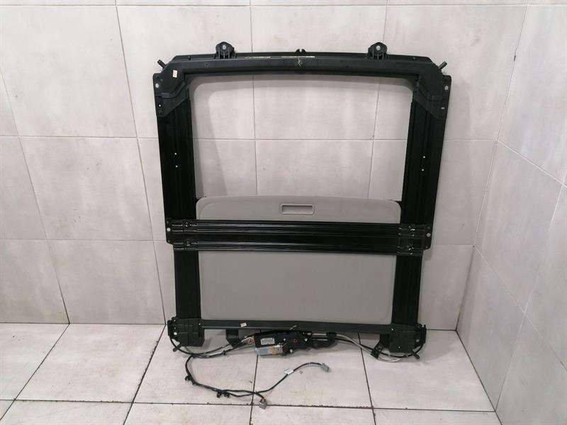 Cadillac STS 2005-2011 Cadillac STS LC3 SUNROOF Frame Sliding Sunroof