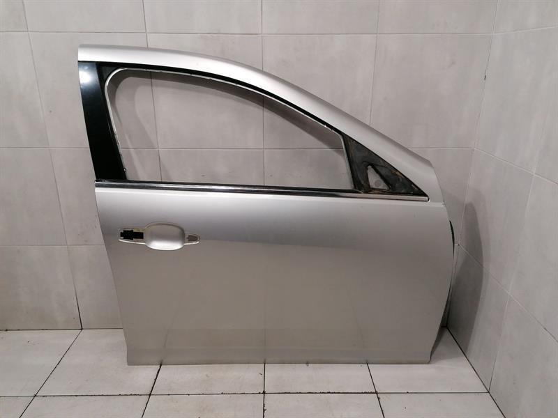 Cadillac STS 2005-2011 Cadillac STS-V STS LC3 right front door 89022638 door front right