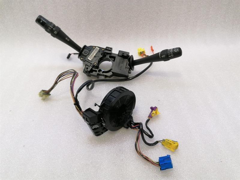 Cadillac STS 2005-2011 CADILLAC STS-V STS LC3 Wiper Stalks 1999309 Indicator Switch Steering Stock Switch