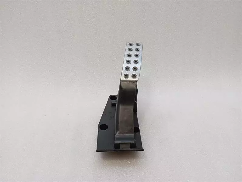 Ferrari 458 Gas Pedal (electrical) Ferrari 458 F142 Spider Throttle Pedal (Electri...