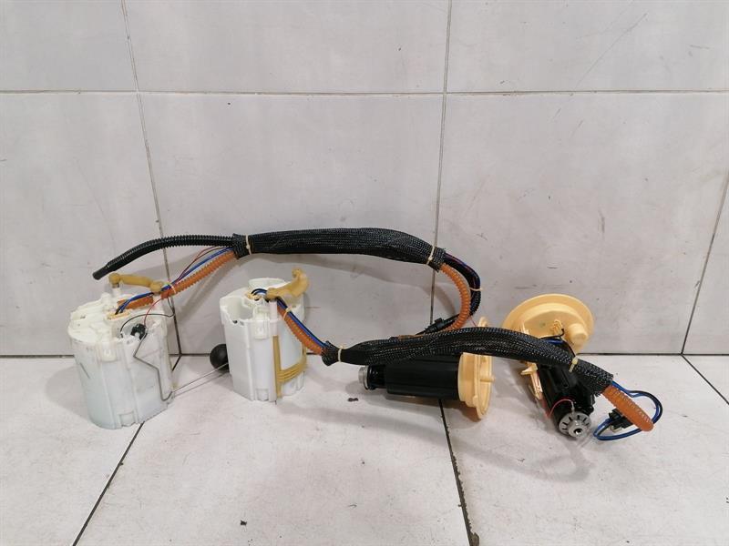 Ferrari 458 Fuel Pump Electric Ferrari 458 F142 Spider Fuel Pump Electric 2543...