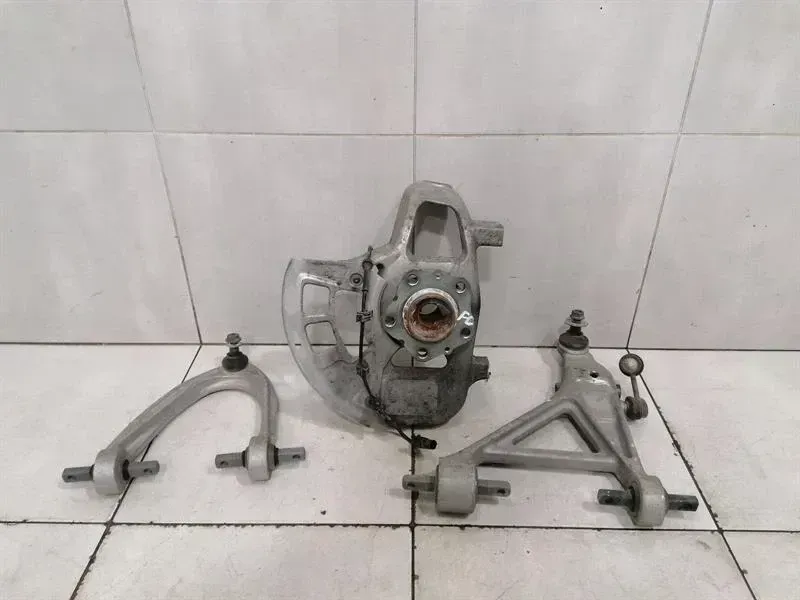 Ferrari 458 Left Front Hub Ferrari 458 F142 Spider Left Front Hub 287186 W...
