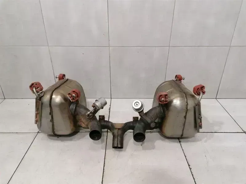 Ferrari 458 Exhaust silencer Ferrari 458 F142 Spider Exhaust Silencer 274957...