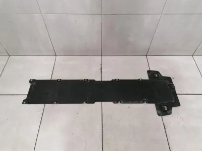 Ferrari 458 F142 Spider Undertray 82955900 Tapicerka podwozia
