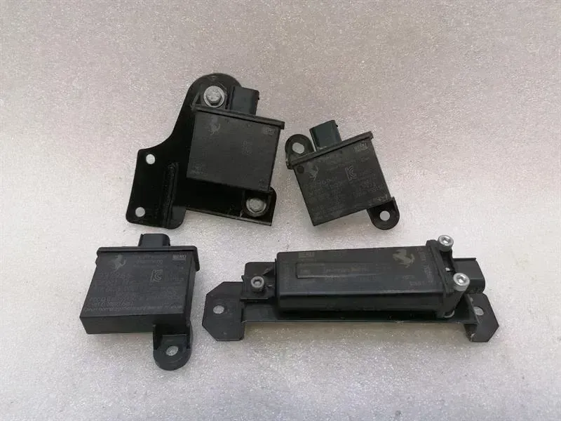 Ferrari 458 Electronic module Ferrari 458 F142 Spider Electronic Module 23796...