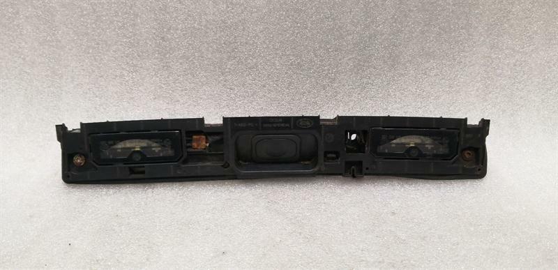 Land Rover Range Rover (L405) RANGE ROVER L405 Boat Lid Opening Switch CK52404C42AA Switch Tailgate Body type: SUV
Fuel: Diesel