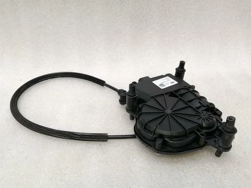 LAND ROVER RANGE ROVER L405 Soft Close RLH CK52-218A42-BE Trigger Actuator Motor