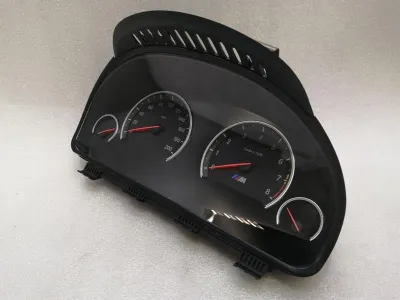 BMW 5-serie F10 instrumentgrupp 7851243 Hastighetsmätare MPH