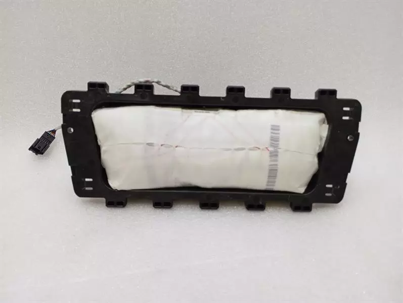 BMW 5 (G30 / G31) BMW 5 Series F90 G30 M5 Module 625489000 Dashboard Module Body type: Saloon
Fuel: Petrol