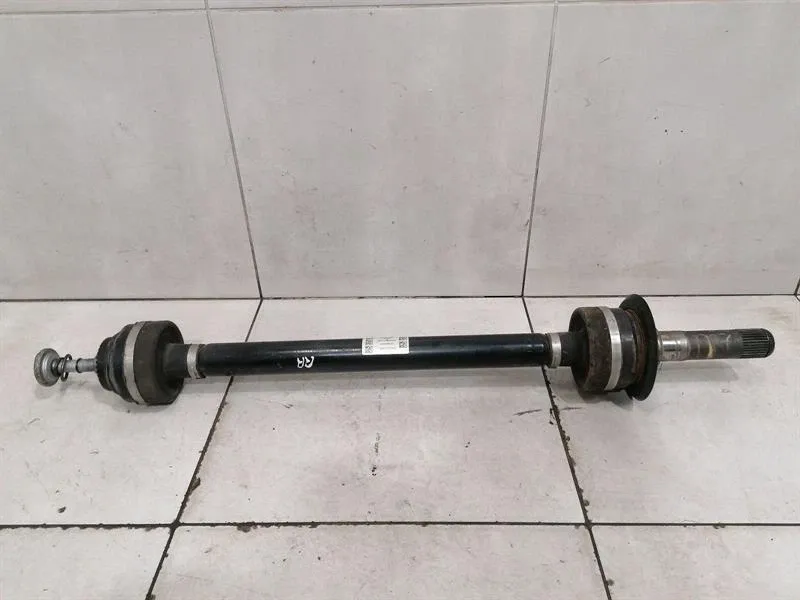 BMW 5 F90 G30 M5 drive shaft rear right 7856936 rear right drive shaft