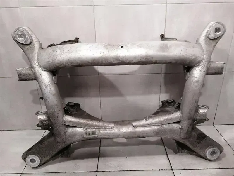 BMW 6 GT (G32) 2017-2023 BMW M6 6 Series F13 Subframe Rear 33312284090 Axle Frame Rear Axle