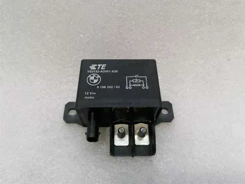 BMW 6 (F06 / F12 / F13) BMW 6 Series F13 Relay 9198302 Relay Body type: Coupe
Fuel: Petrol