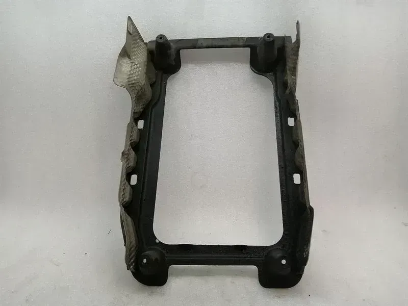 BMW 7 (E65 / E66 / E67 / E68) BMW ALPINA B7 E65 gearbox UNDERTRAY 5171602 underfloor trim transmission B7 Body type: Saloon
Fuel: Petrol