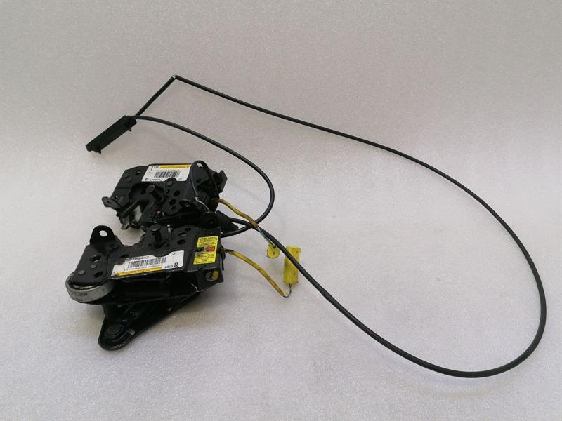 BMW 6 (F06 / F12 / F13) BMW 6 Series F13 Bonnet Lock 7184441 bonnet lock set Body type: Coupe
Fuel: Petrol