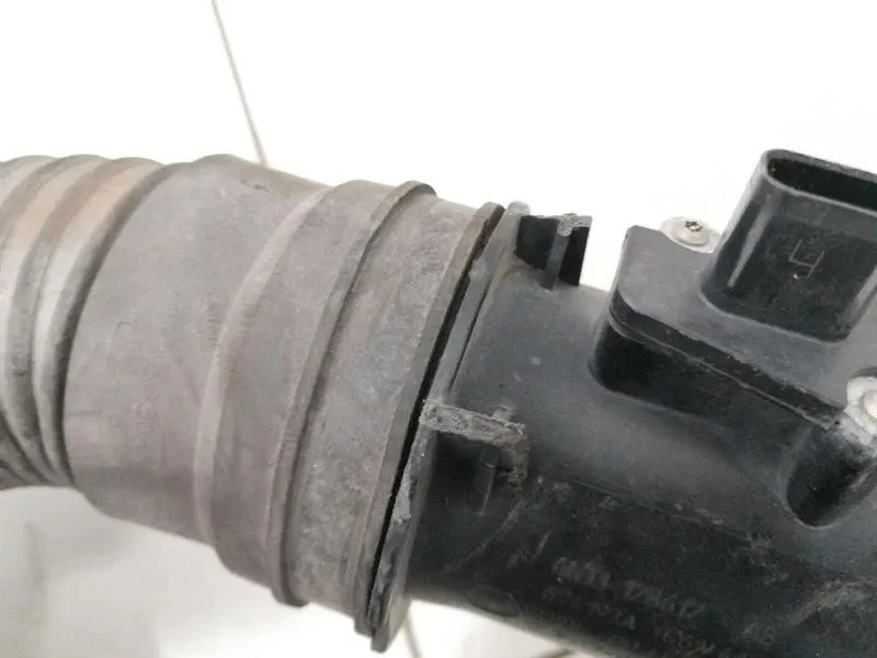 Aston Martin Vantage V8 Intake Pipe 6G33-9C623-DB Intake Hose Intercooler