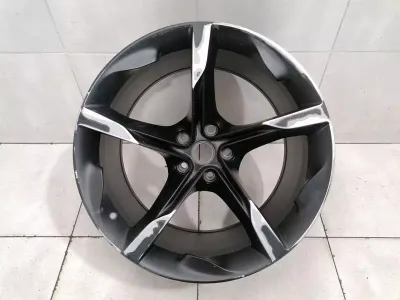 Ferrari SF90 RH AIZMĒRĒJAIS RITENIS Vieglmetāla disks 848643 Vieglmetāla disks