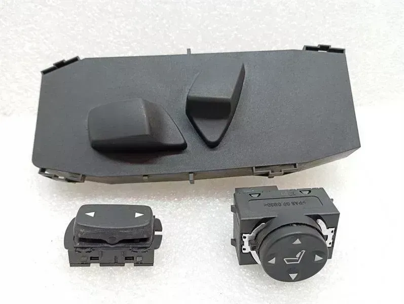 BMW 3 (E90 / E91 / E92 / E93) BMW 3 Series E93 M3 Switch 8041912 LH SEAT Switch