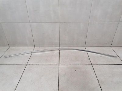 MASERATI GRANTURISMO M145 Linke Dachleiste 82078300 Linke Dachleiste