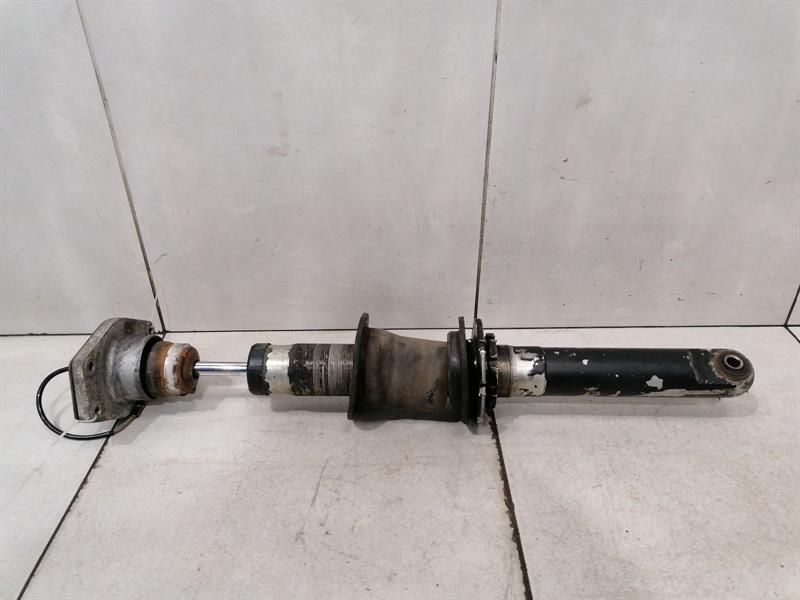 Maserati GranTurismo MASERATI GRANTURISMO M145 Shock Absorber Front 248252 Shock Absorber Front Skyhook Body type: Coupe
Fuel: Petrol