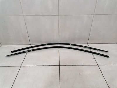 Porsche 911 992 Karosserie-Zierleistensatz 992853262 03C Stangensatz