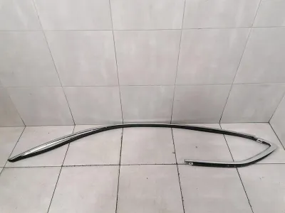 Bentley Continental GT 18-24 3S 3SD Karosserieleiste LINKS 3SD853835C Bar