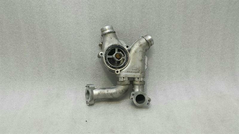 BMW 3 (E90 / E91 / E92 / E93) BMW 3 SERIES E92 M3 THERMOSTAT HOUSING 7838480 THERMOSTAT HOUSING