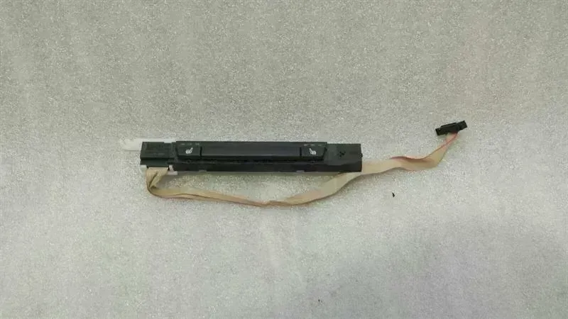 BMW 3 (E90 / E91 / E92 / E93) BMW 3 Series E92 seat heating switch 6962589 seat heating switch