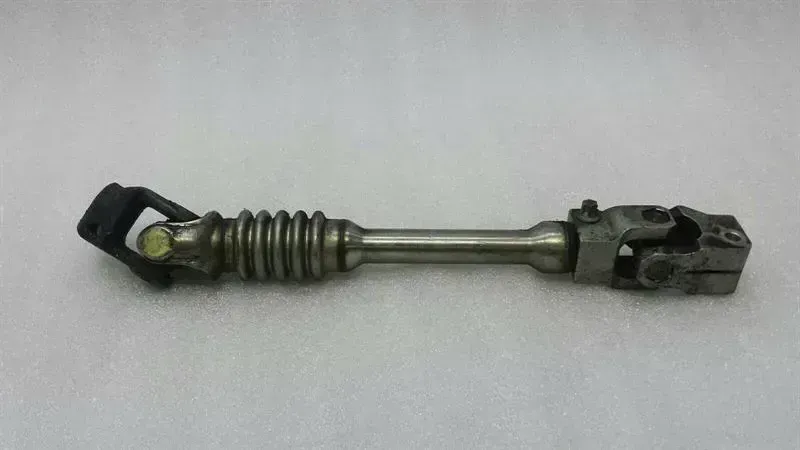 BMW 3 (E90 / E91 / E92 / E93) Steering Joint BMW 3 Series E92 Steering Joint/Shaft 2283432 T...