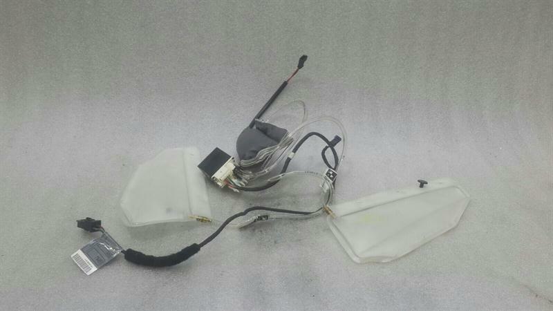 BMW 3 (E90 / E91 / E92 / E93) BMW 3 Series E92 M3 right seat lumbar support 7138788 lordose support seat right