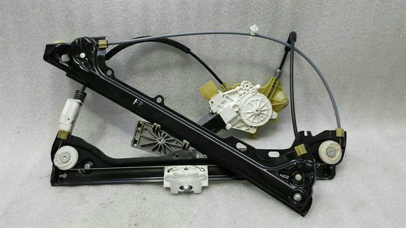 BMW 3 (E90 / E91 / E92 / E93) BMW 3 Series E92 Right Front Door Winder 7193456 Window Regulator Front Right
