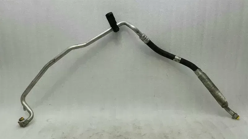 BMW 3 (E90 / E91 / E92 / E93) BMW 3 Series E92 M3 A/C Pipe 9122621 Air Conditioning Climate Control