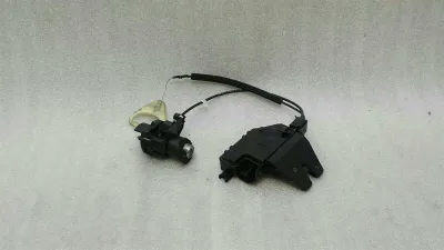 Ключалка на багажника BMW 3 Series E92 7840617 Ключалка на багажника