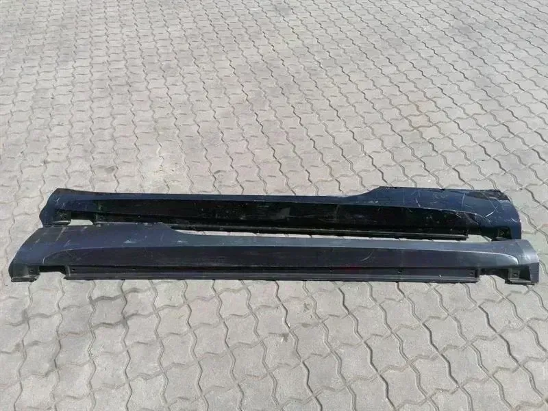 Bentley Continental GT Side skirt BENTLEY CONTINENTAL GT 2024 LIFT 3S 3SD Side sk...