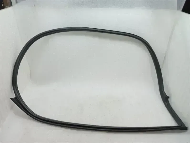 Porsche Boxster (981) Door Seal Porsche Cayman 718 GT4RS Door Seal 98153707606 ...