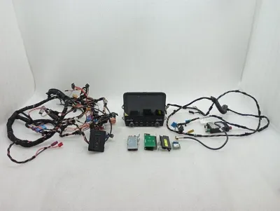 Porsche Cayman 718 PCM Navigationsmonitor 9P1035136B Navigationsdisplay