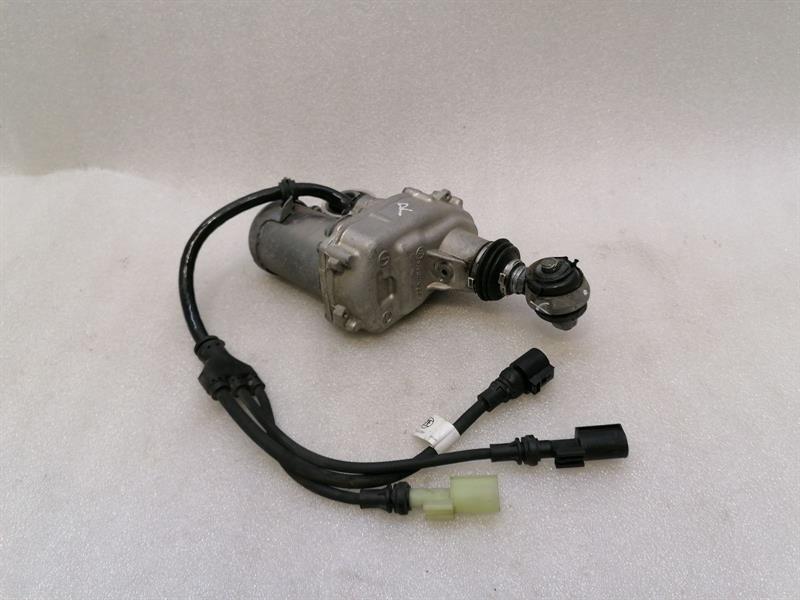 Porsche 911 (992) Porsche 911 992 Power Steering Rack 992501033AC RH REAR Steering Gear Body type: Coupe
Fuel: Petrol