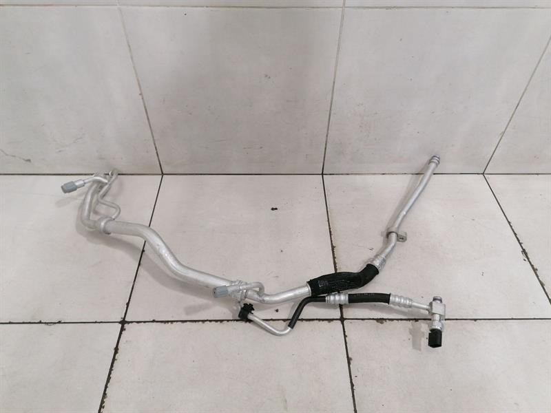 Porsche 911 (992) Porsche 911 992 GT3 A/C pipe 992816114D air conditioning line air conditioning Body type: Coupe
Fuel: Petrol