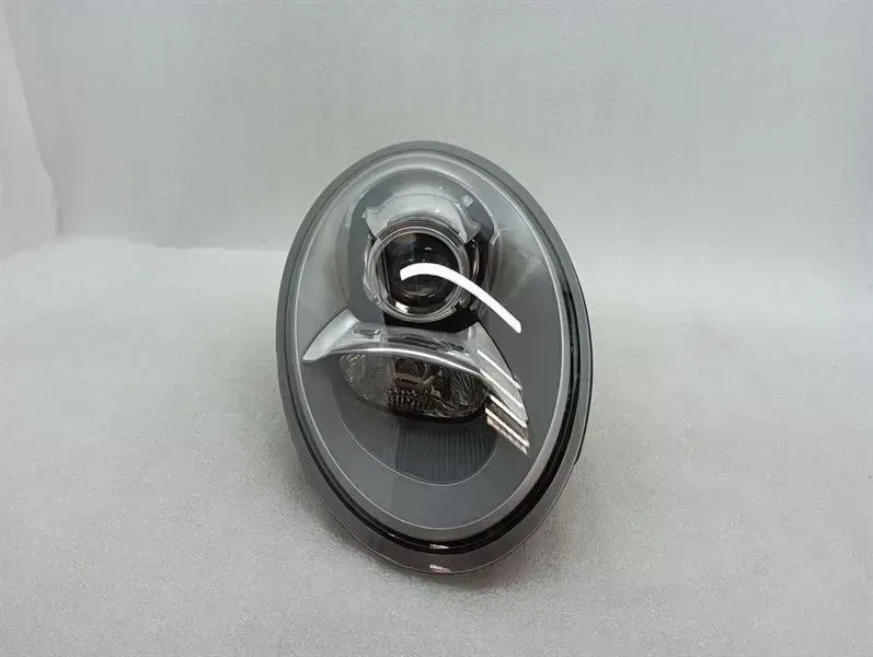 Porsche 911 (991) Right Headlamp Porsche 911 991 Right Headlight 99163122204 Xen...
