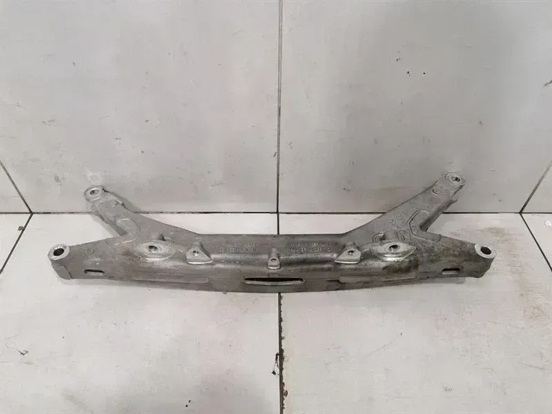 Porsche 911 (991) Porsche 911 991 Subframe Rear 99133126181 Axle Frame Rear Axle GT3 MK2 Body type: Coupe
Fuel: Petrol
