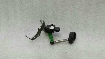 Porsche 911 R 991 Priekšējo lukturu līmeņa sensors 99163138100 Līmeņa sensors.