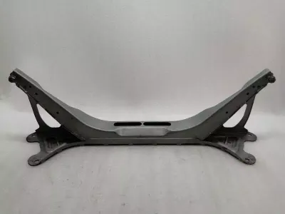 Porsche Cayman 718 GT4 sous-châssis arrière 982505099D cadre d&#39;essieu essieu arrière milieu
