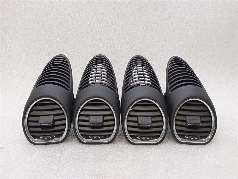 Porsche Boxster (981) Air vent Porsche Boxster Spyder 718 Air Vent 982819702D ...