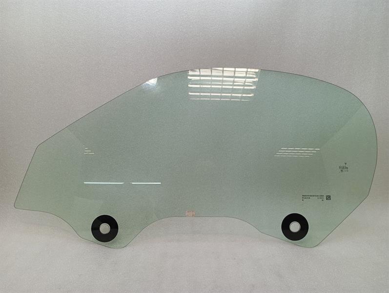 Porsche Boxster (981) Left Front Door Glass Porsche Boxster Spyder 718 Left Front Door Glas...