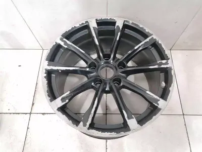 Felga aluminiowa Porsche Boxster Spyder 718 982601025A 10JX19 ET45