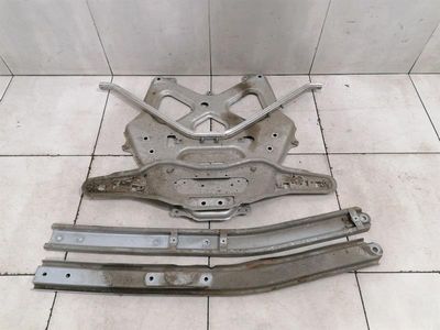 Support de support Porsche Cayman 718 GT4 98133126113
