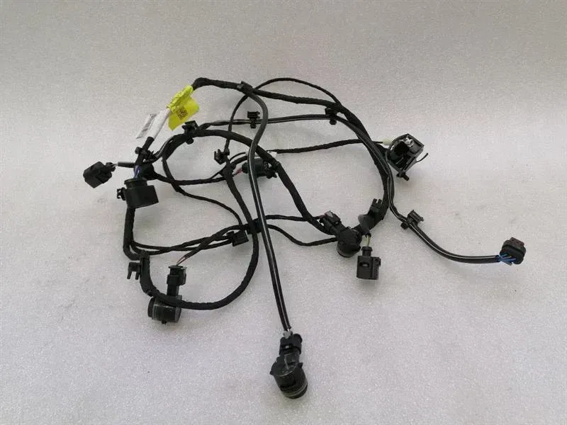 Porsche 911 (992) Porsche Boxster GT4RS Wiring 9P0971174G REAR BUMPER PDC 5Q0919275B Wiring Harness Body type: Convertible
Fuel: Petrol