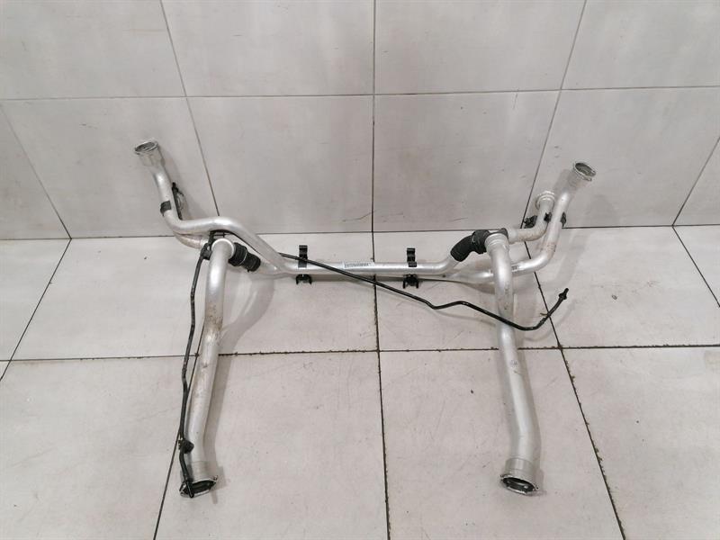 Porsche 911 (992) Cooling Pipe Porsche Boxster GT4RS 718 cooling pipe 99110601...