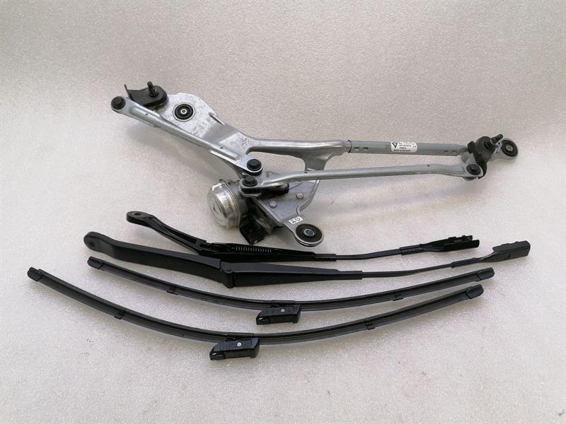 Porsche 911 (992) Porsche 911 992 Front Wiper Linkage 9GT955024B GT3 RHD Wiper Motor Front Body type: Coupe
Fuel: Petrol